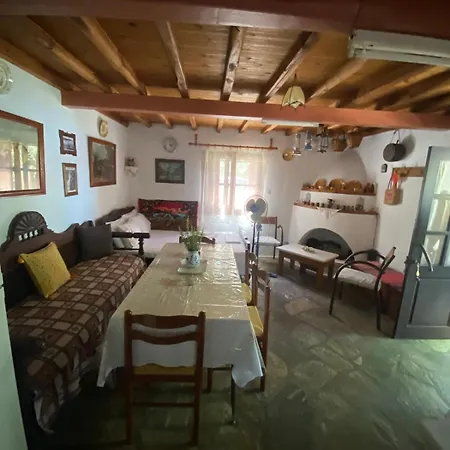 Mili's With Magnificent View Holiday home *